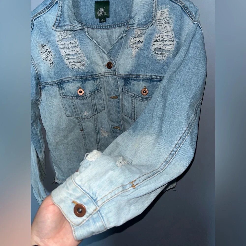 Distressed Denim Blue‎ Jacket